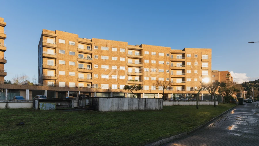 Negócio para Venda em Valongo