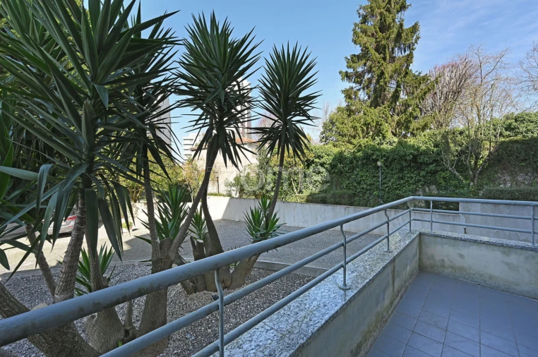 Apartamento T2 para Arrendamento em Lordelo do Ouro e Massarelos Foto 13