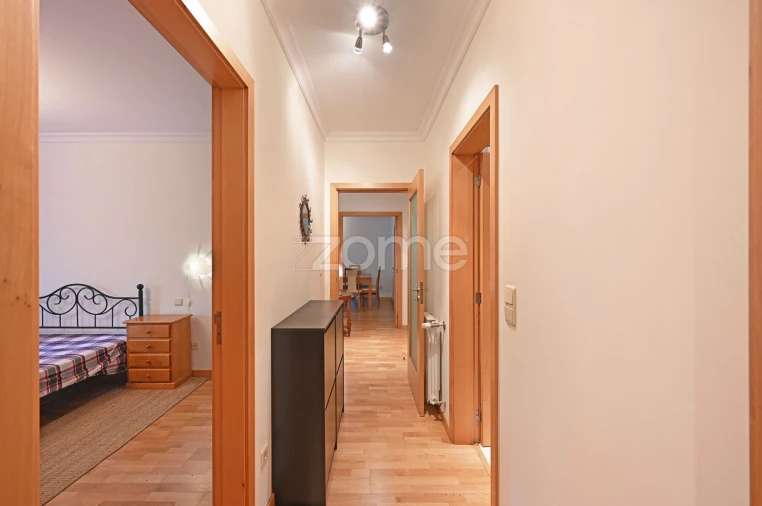 Apartamento T2 para Arrendamento em Lordelo do Ouro e Massarelos Foto 16