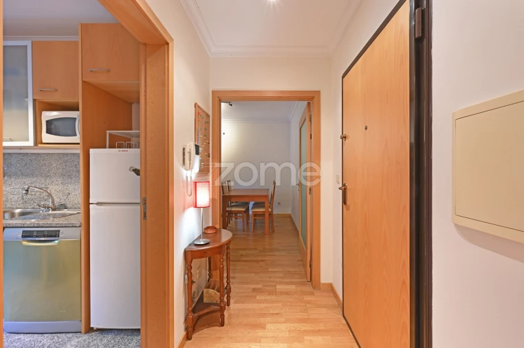 Apartamento T2 para Arrendamento em Lordelo do Ouro e Massarelos Foto 23