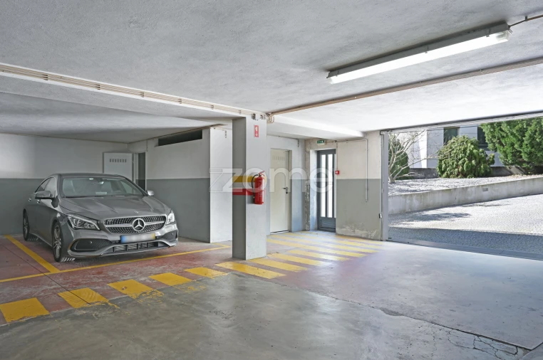 Apartamento T2 para Arrendamento em Lordelo do Ouro e Massarelos Foto 30