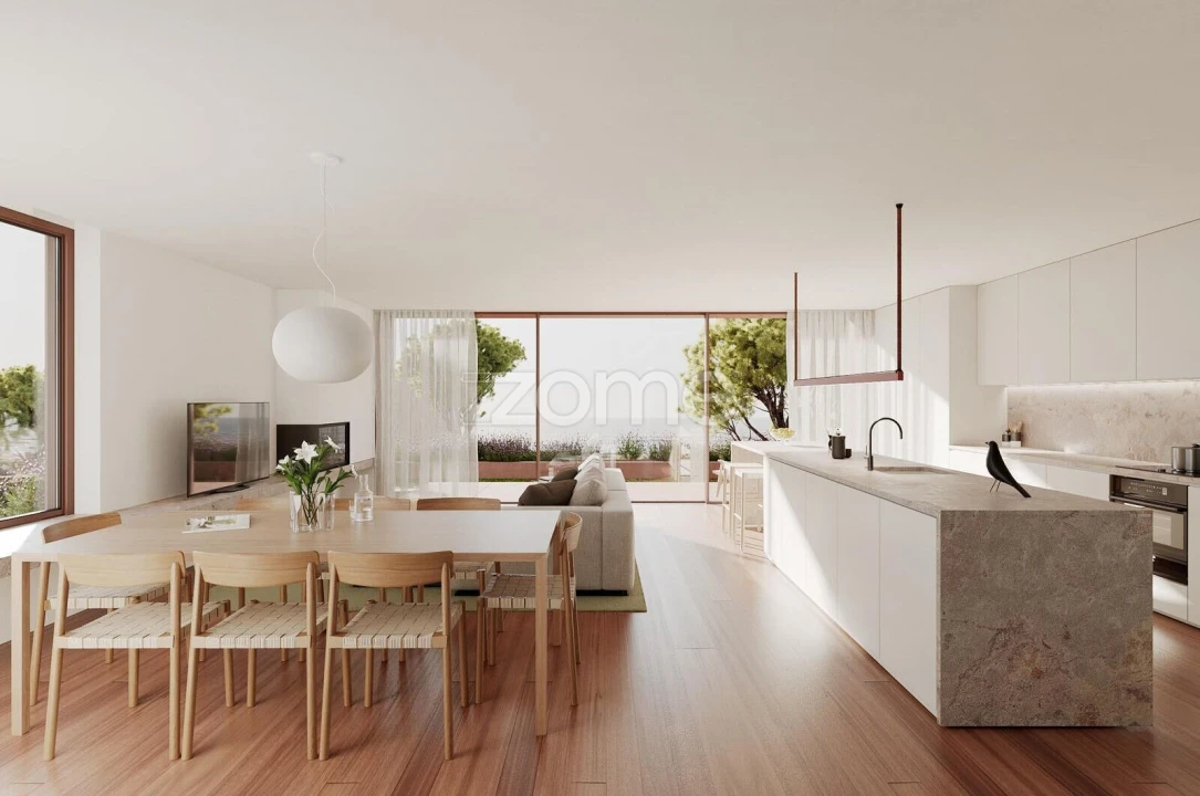 Moradia T4 para Venda em Madalena Foto 4