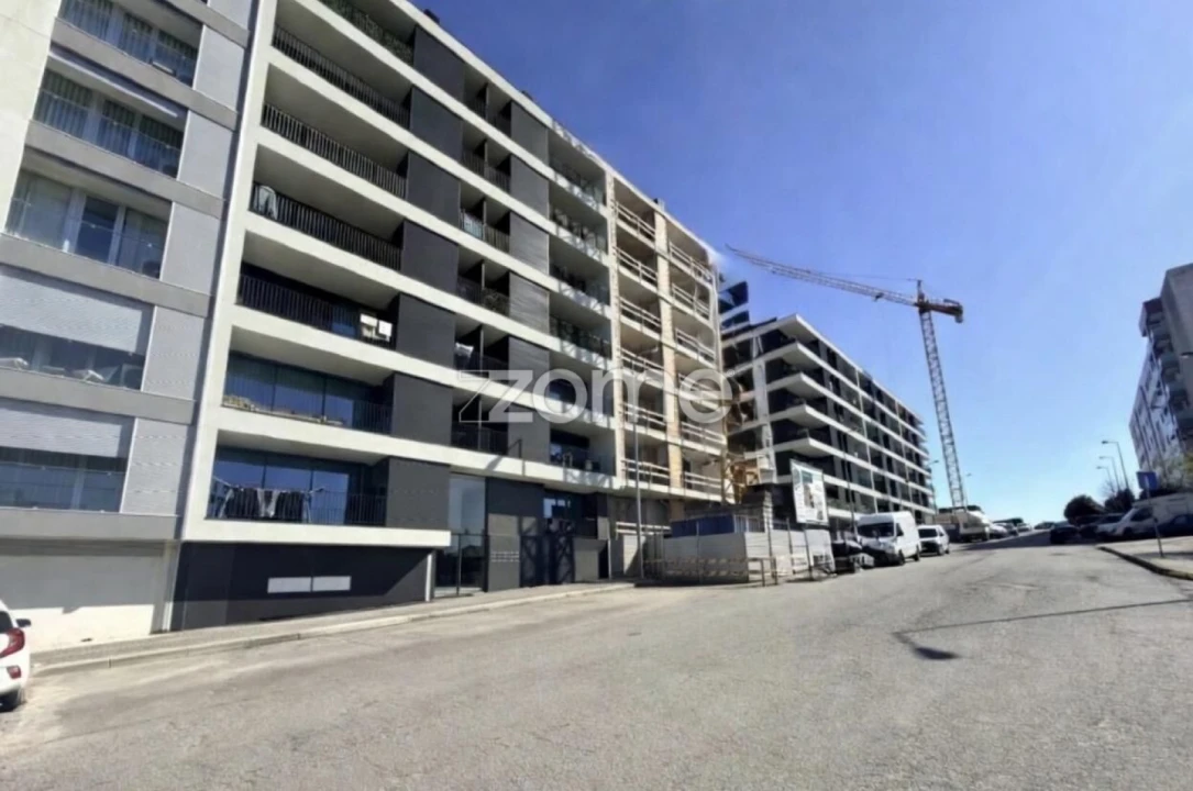 Apartamento T3 para Venda em Ferreiros e Gondizalves Foto 2