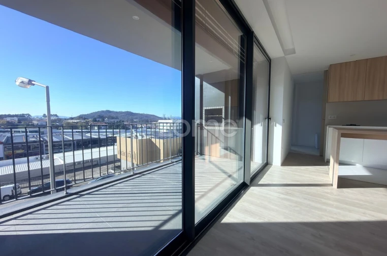 Apartamento T3 para Venda em Ferreiros e Gondizalves Foto 18