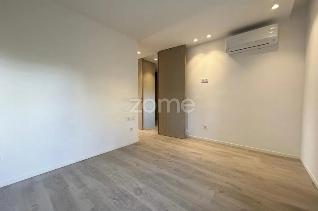 Apartamento T3 para Venda em Ferreiros e Gondizalves Foto 32