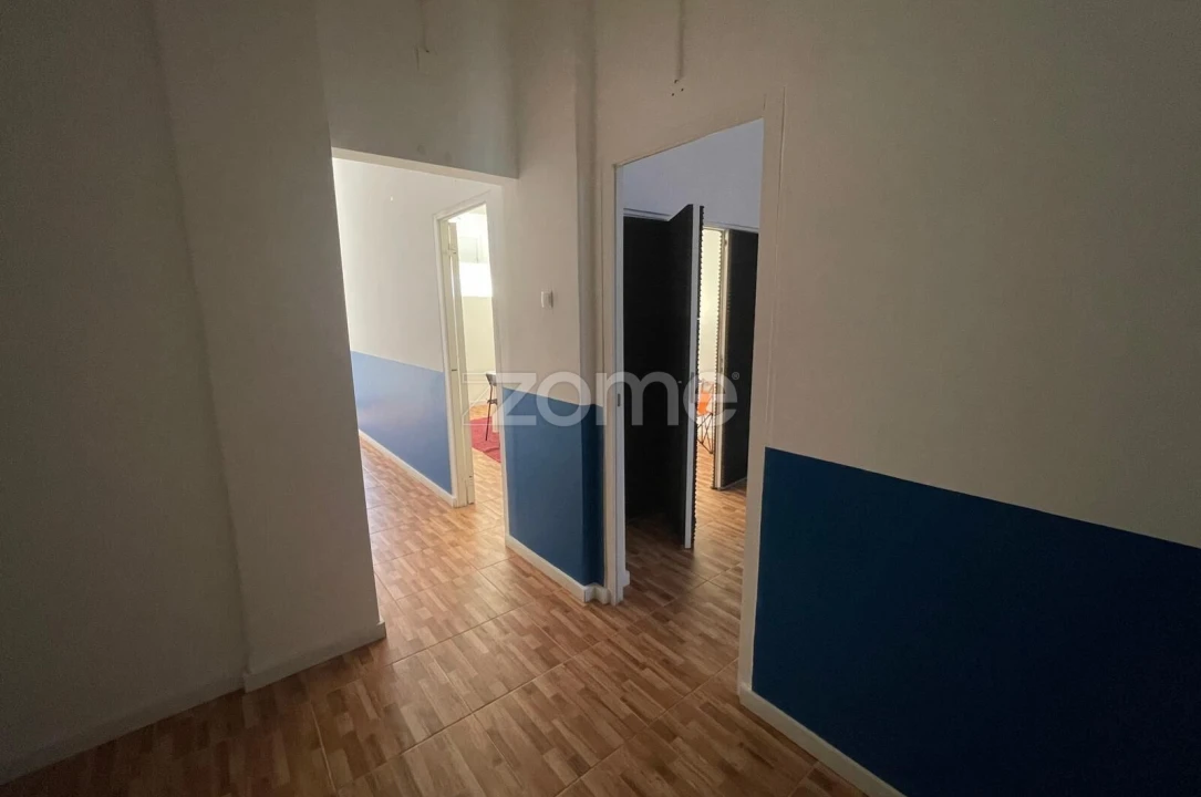 Negócio para Arrendamento em Carcavelos e Parede Foto 14