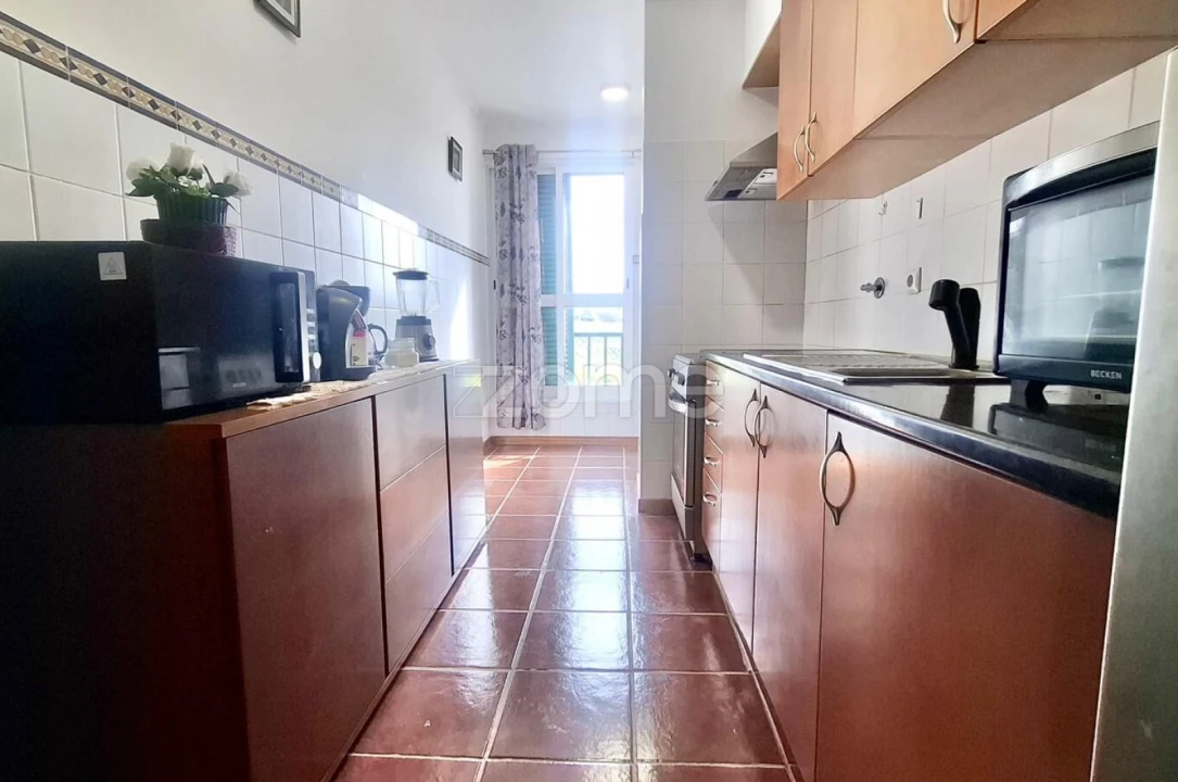 Apartamento T2 para Venda em Rabo de Peixe Foto 5