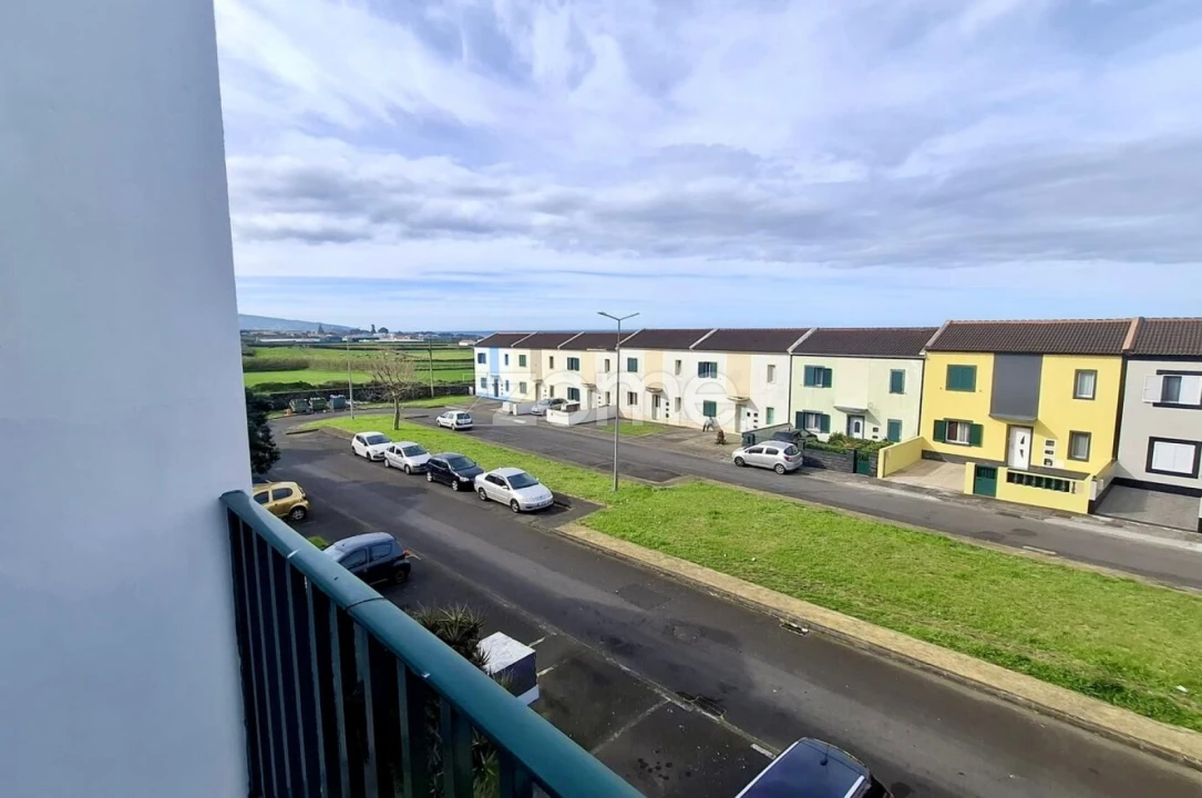 Apartamento T2 para Venda em Rabo de Peixe Foto 15