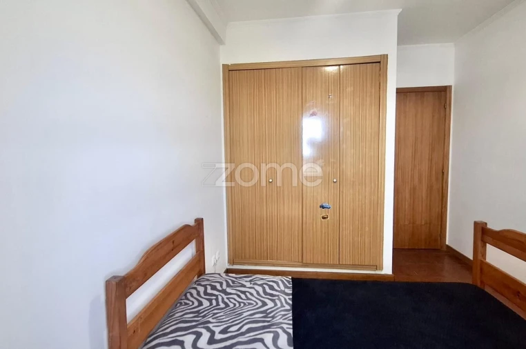 Apartamento T2 para Venda em Rabo de Peixe Foto 9