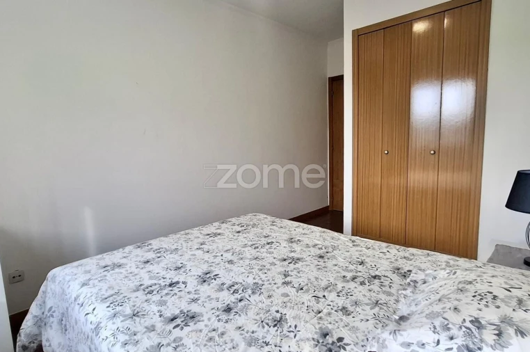 Apartamento T2 para Venda em Rabo de Peixe Foto 13