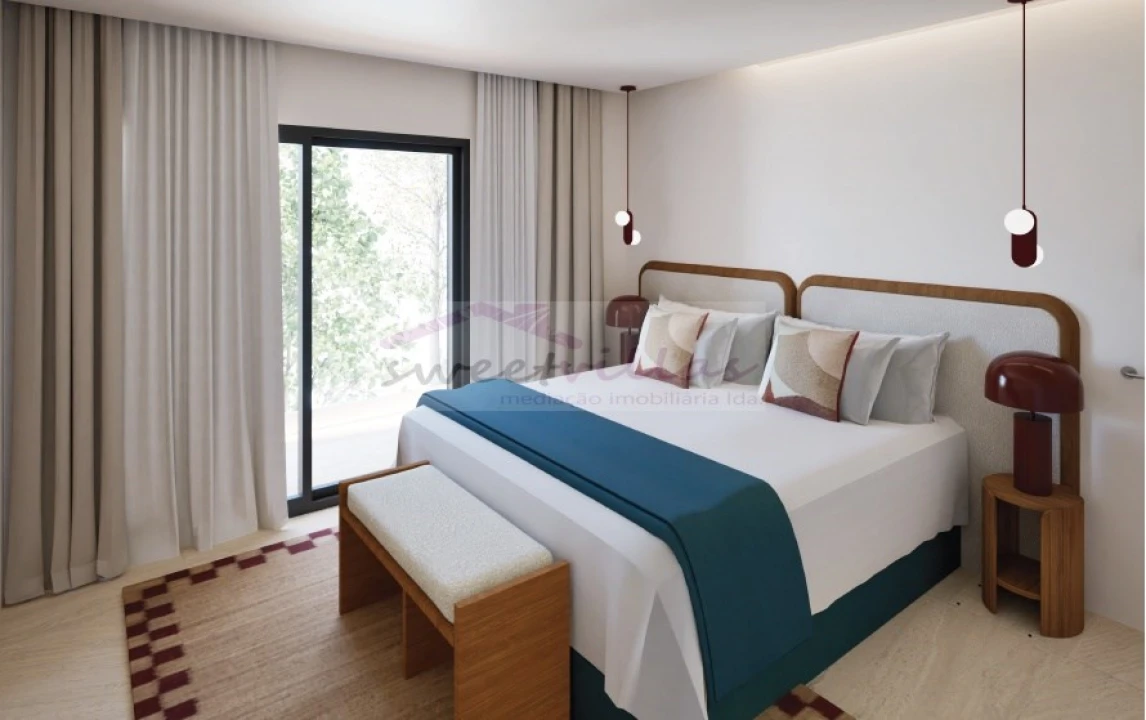 Moradia T4 para Venda em Albufeira e Olhos de Água Foto 11