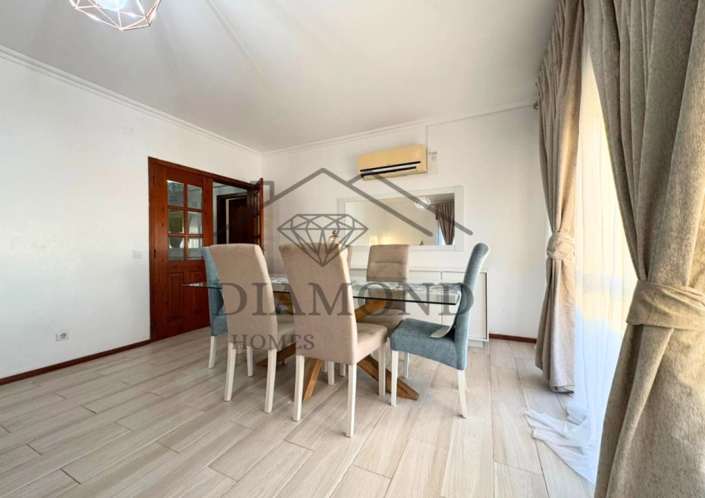 Apartamento T4 para Venda em Alpiarça Foto 4