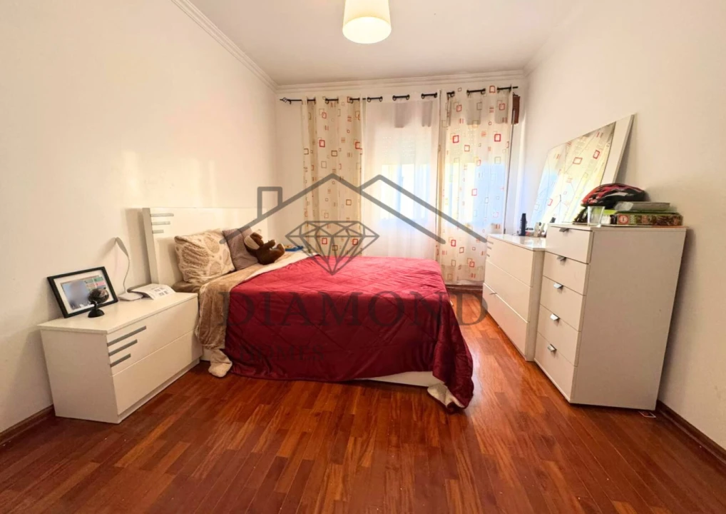 Apartamento T4 para Venda em Alpiarça Foto 12