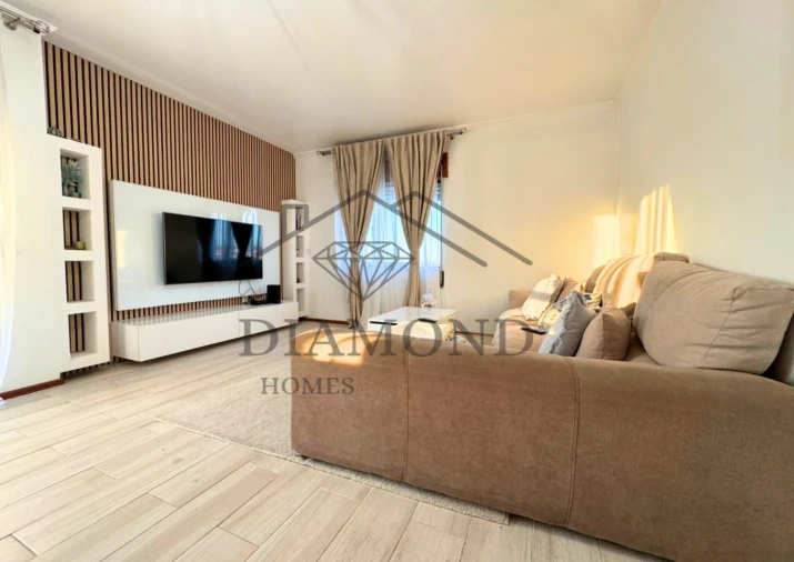 Apartamento T4 para Venda em Alpiarça Foto 1