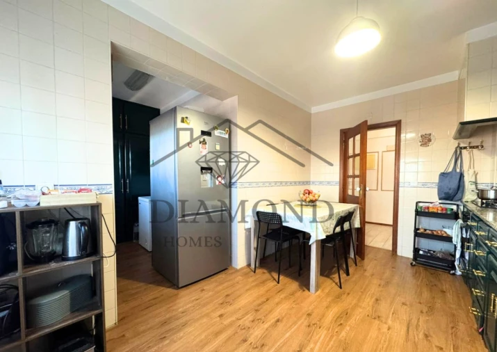 Apartamento T4 para Venda em Alpiarça Foto 7