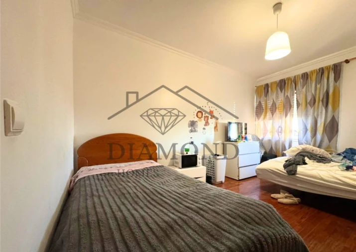 Apartamento T4 para Venda em Alpiarça Foto 11