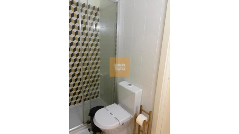 Apartamento T2 para Venda em Cedofeita, Santo Ildefonso, Sé, Miragaia, São Nicolau e Vitória