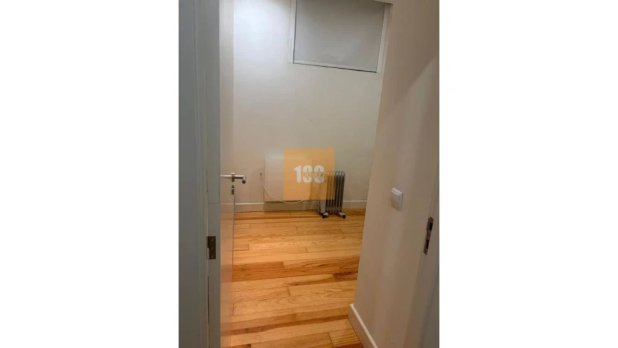 Apartamento T2 para Venda em Cedofeita, Santo Ildefonso, Sé, Miragaia, São Nicolau e Vitória Foto 8