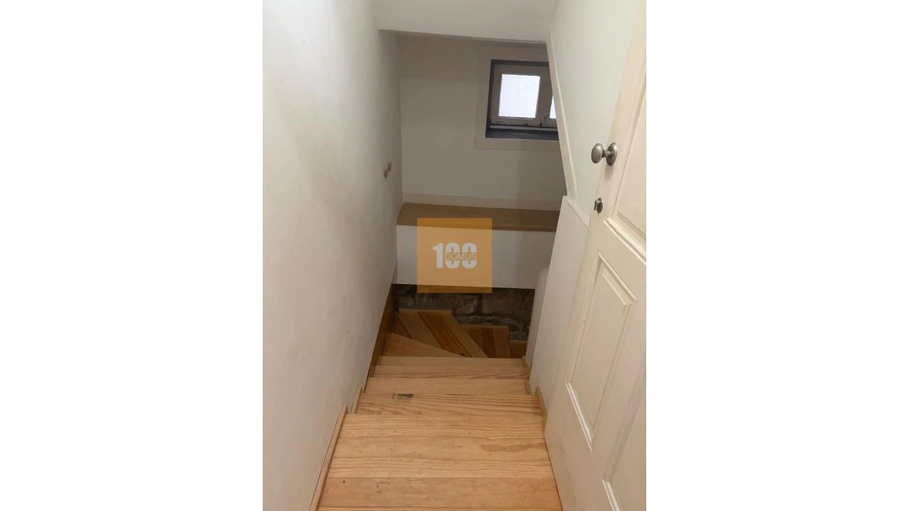 Apartamento T2 para Venda em Cedofeita, Santo Ildefonso, Sé, Miragaia, São Nicolau e Vitória Foto 6