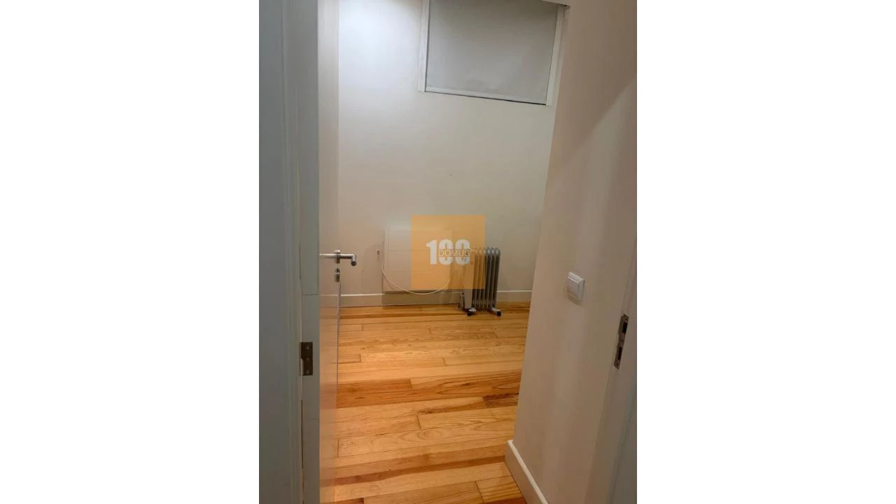 Apartamento T2 para Venda em Cedofeita, Santo Ildefonso, Sé, Miragaia, São Nicolau e Vitória Foto 8