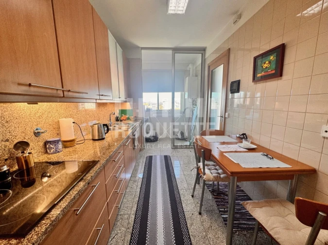 Apartamento T1 para Arrendamento em Ramalde Foto 11