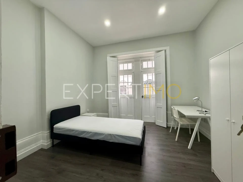 Apartamento T7 para Venda em Sé Nova, Santa Cruz, Almedina e São Bartolomeu Foto 7