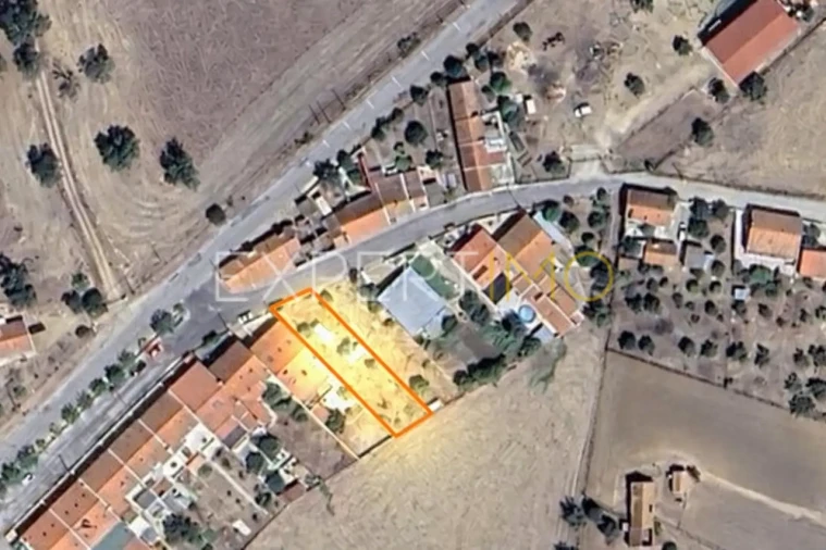 Terreno para Venda em Cabrela