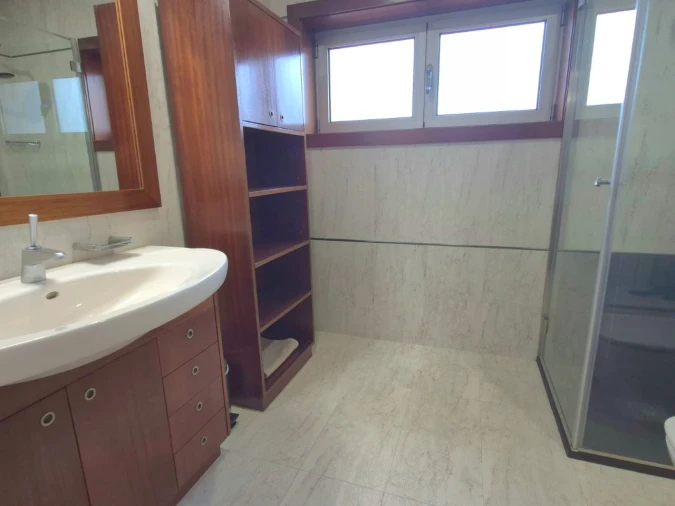 Moradia T5 para Venda em Mindelo Foto 19