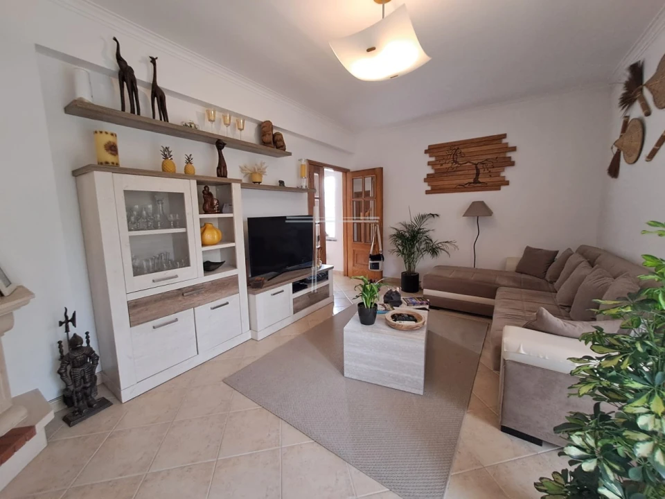 Moradia T3 para Venda em Corroios Foto 1