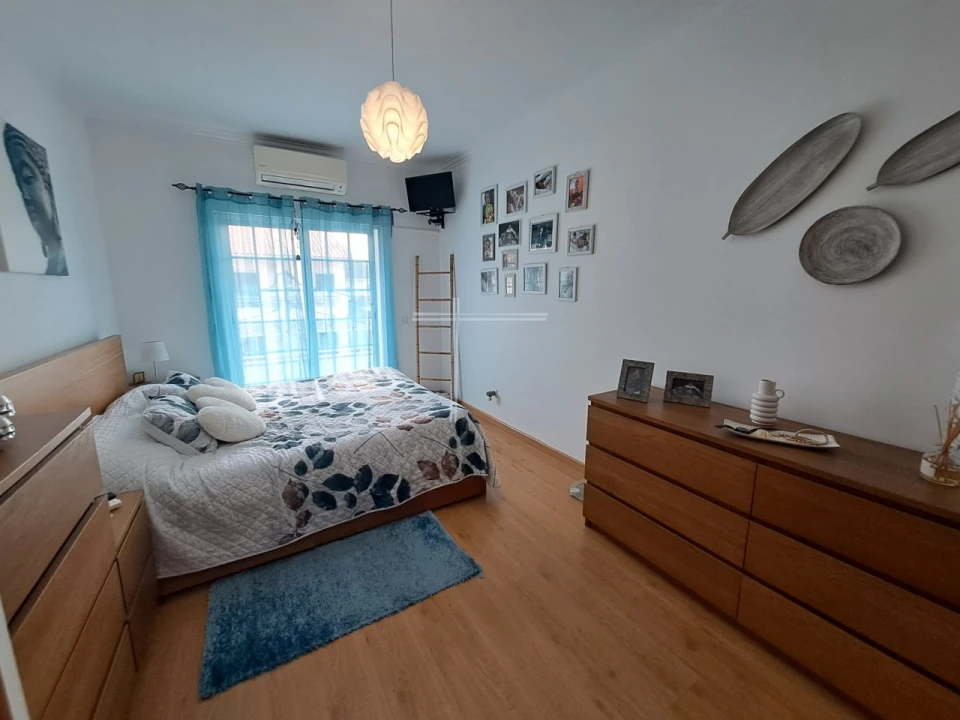 Moradia T3 para Venda em Corroios Foto 17