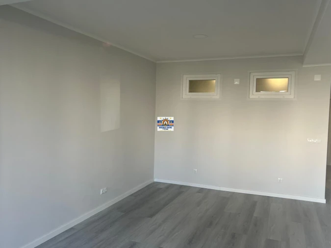 Apartamento T2 para Venda em Oeiras e São Julião da Barra, Paço de Arcos e Caxias Foto 2