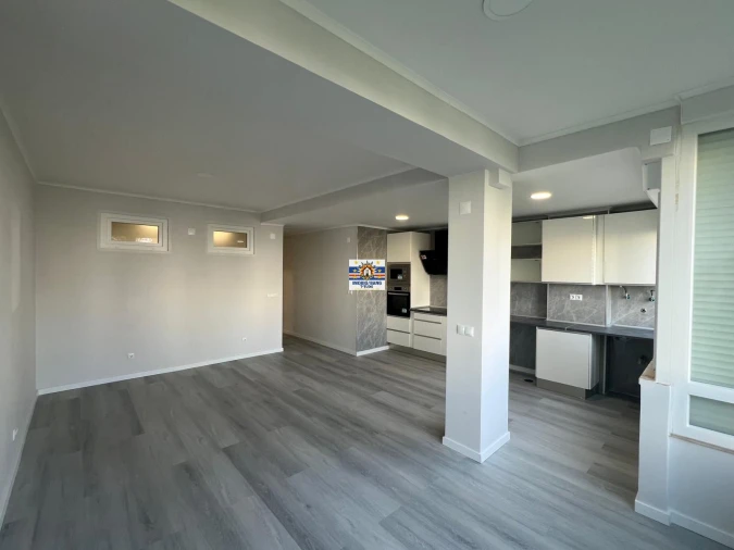 Apartamento T2 para Venda em Oeiras e São Julião da Barra, Paço de Arcos e Caxias Foto 3