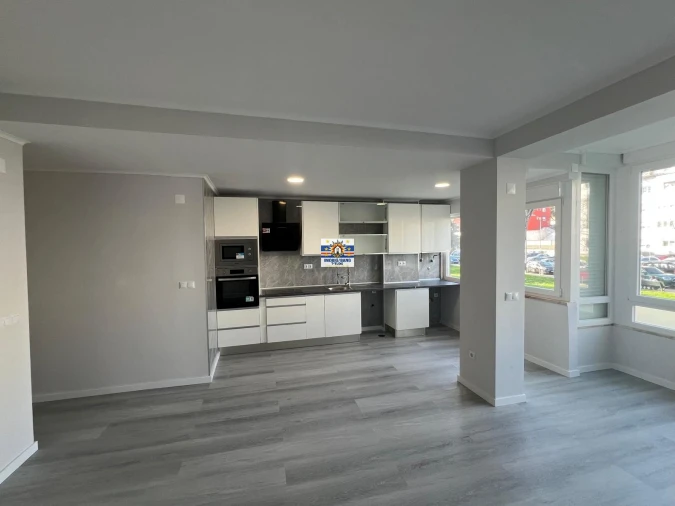 Apartamento T2 para Venda em Oeiras e São Julião da Barra, Paço de Arcos e Caxias Foto 4