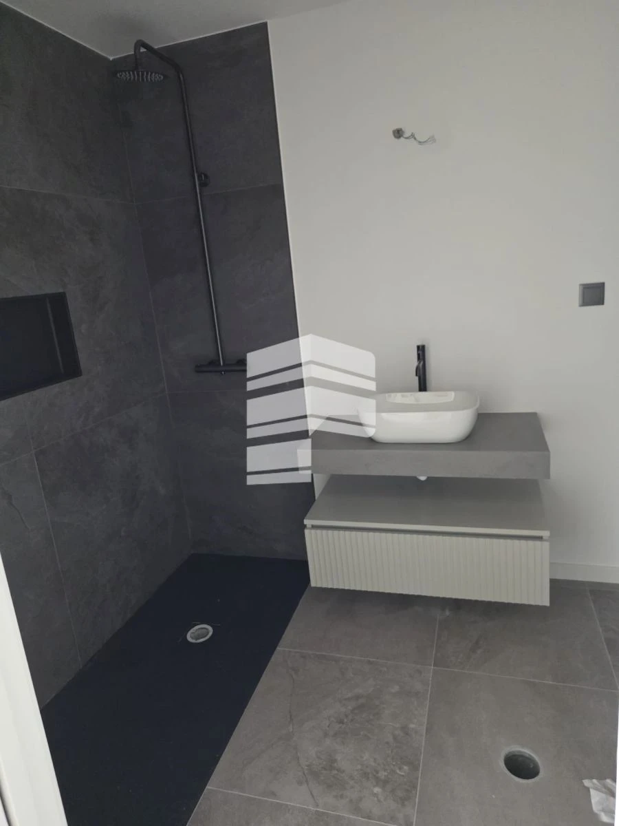 Apartamento T2 para Venda em Santo Antonio Foto 12
