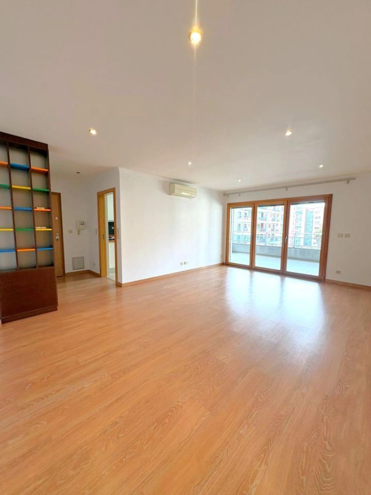 Apartamento T2 para Arrendamento em Alverca do Ribatejo e Sobralinho Foto 1