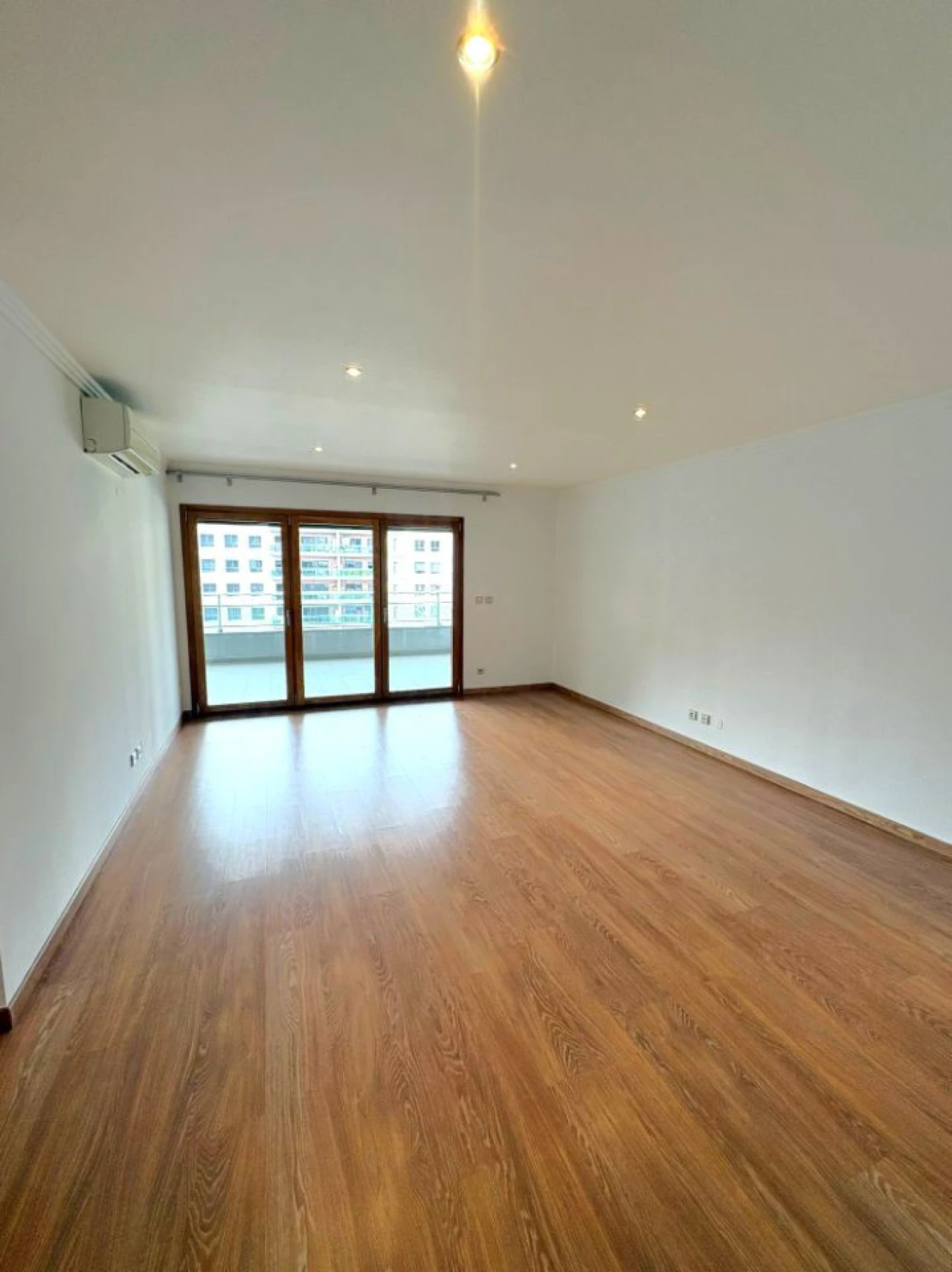 Apartamento T2 para Arrendamento em Alverca do Ribatejo e Sobralinho Foto 7