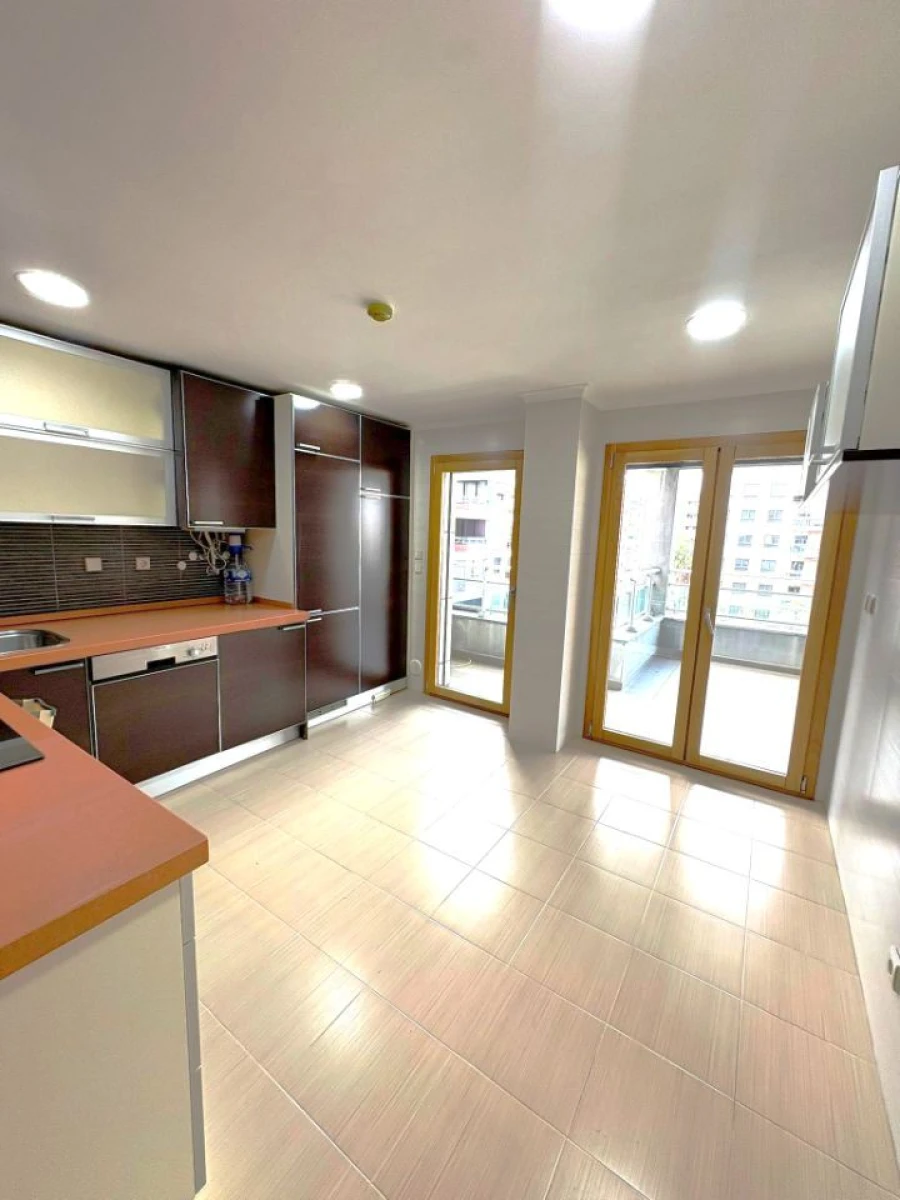 Apartamento T2 para Arrendamento em Alverca do Ribatejo e Sobralinho Foto 11