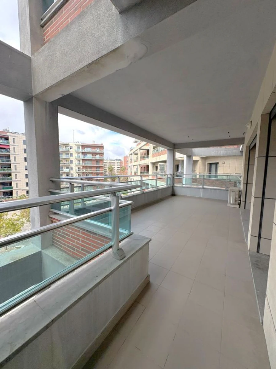 Apartamento T2 para Arrendamento em Alverca do Ribatejo e Sobralinho Foto 3