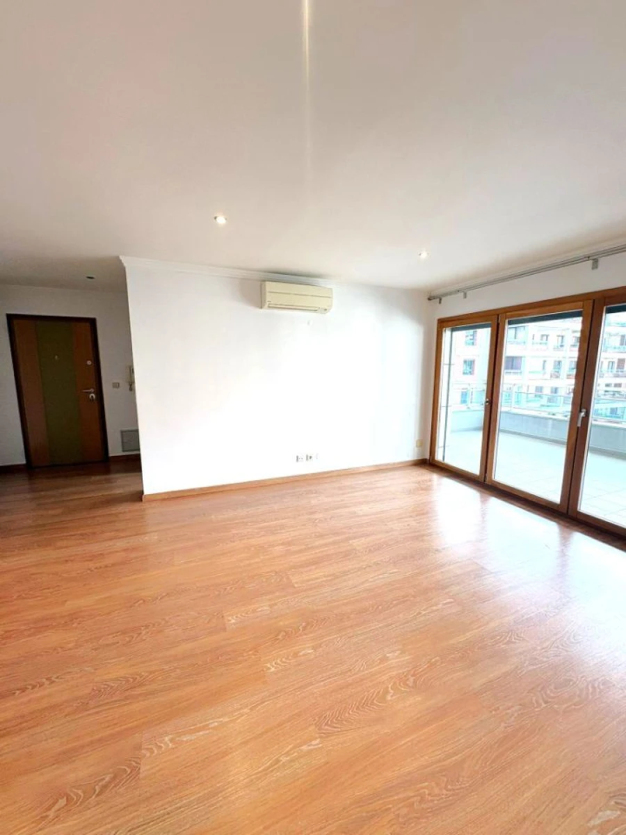 Apartamento T2 para Arrendamento em Alverca do Ribatejo e Sobralinho Foto 6