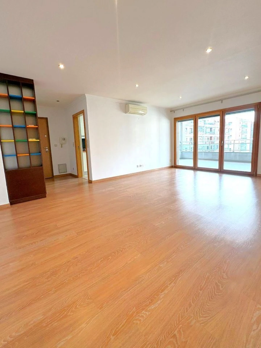 Apartamento T2 para Arrendamento em Alverca do Ribatejo e Sobralinho Foto 8