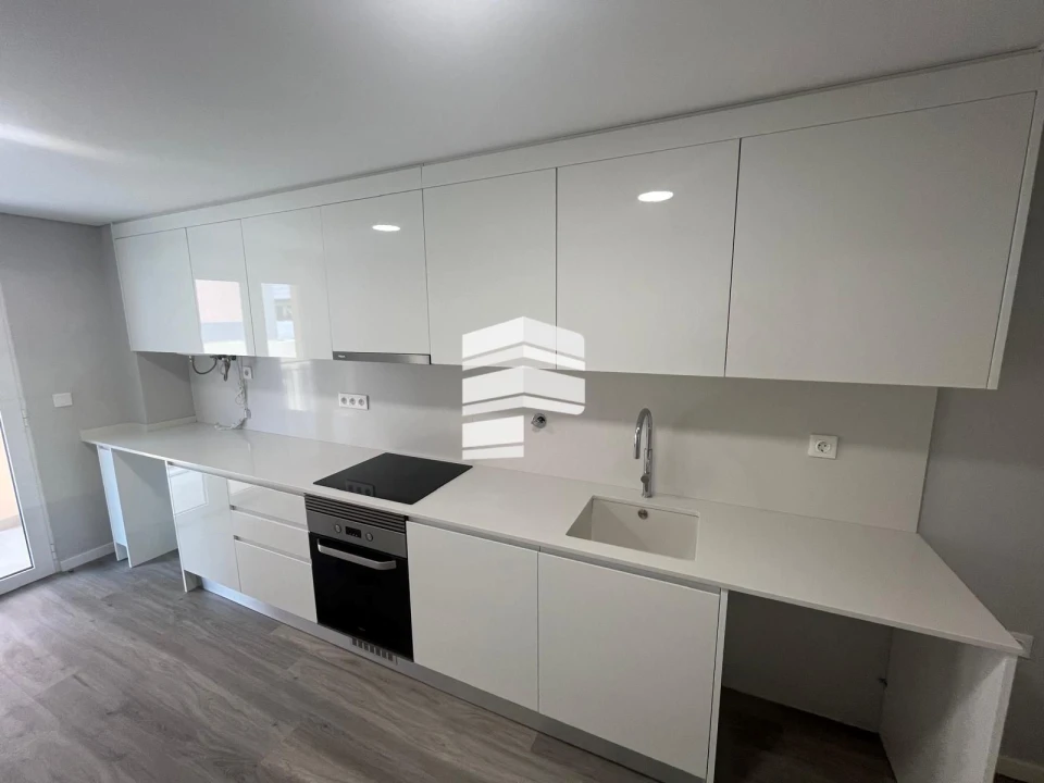 Apartamento T2 para Venda em Funchal (Se) Foto 6