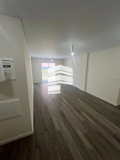 Apartamento T2 para Venda em Funchal (Se)