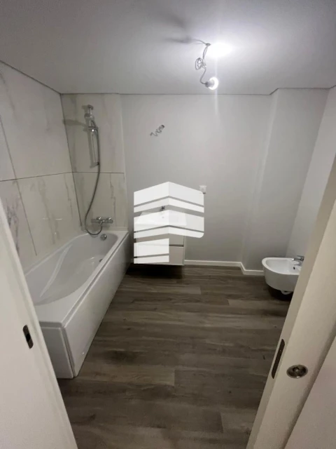 Apartamento T2 para Venda em Funchal (Se)