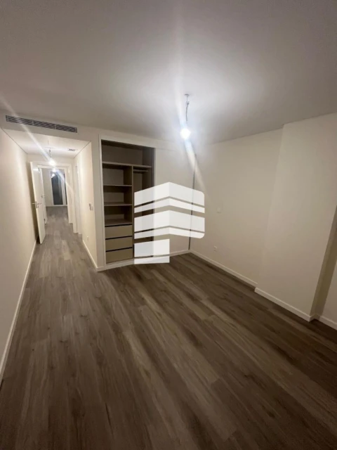 Apartamento T2 para Venda em Funchal (Se)