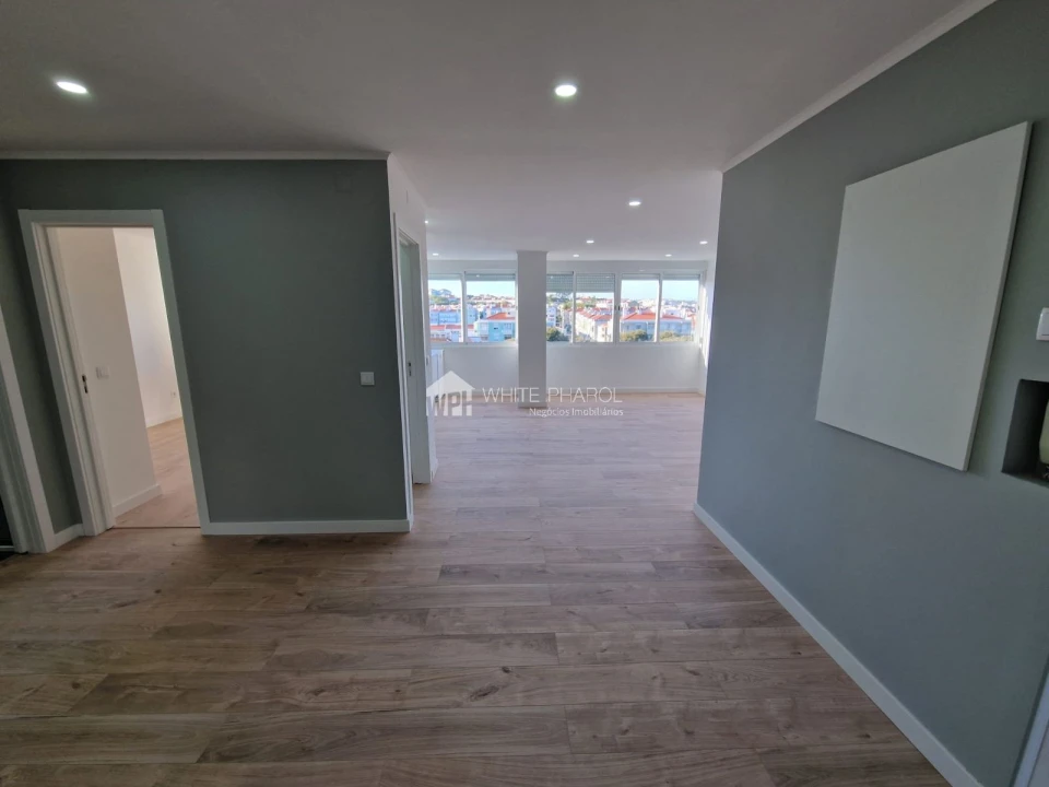 Apartamento T4 para Venda em Águas Livres Foto 28