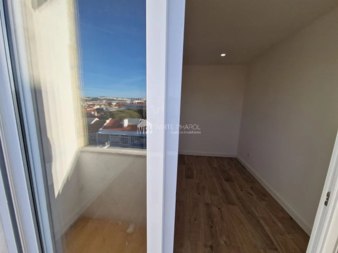 Apartamento T4 para Venda em Águas Livres Foto 21