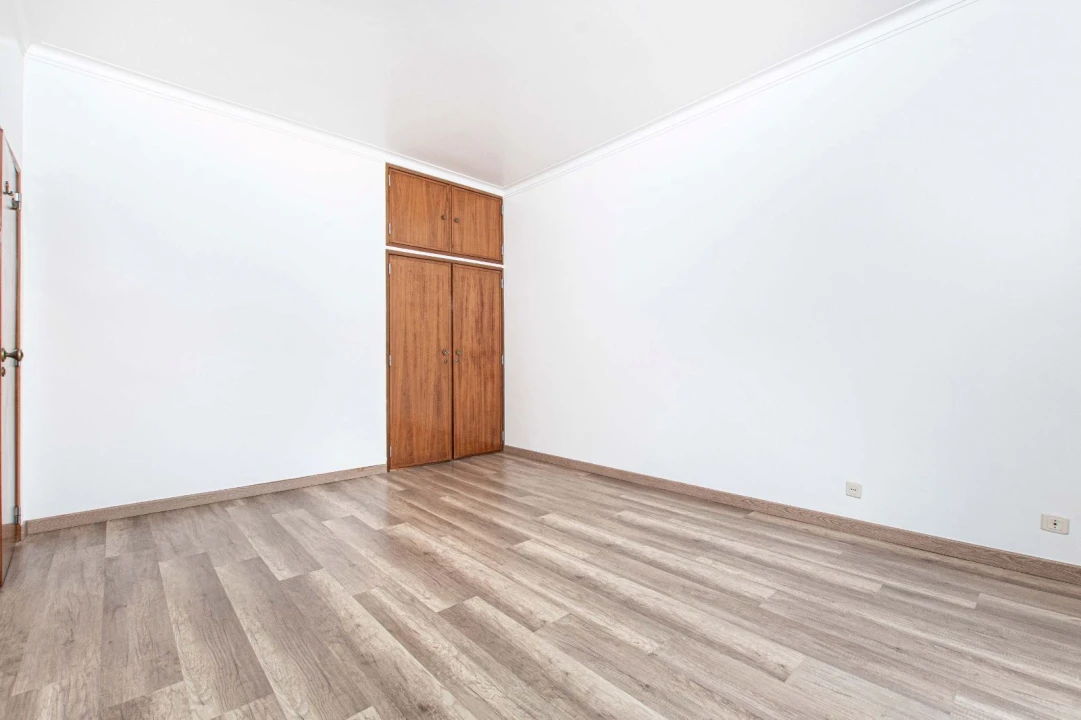 Moradia T3 para Venda em Carregado e Cadafais Foto 6