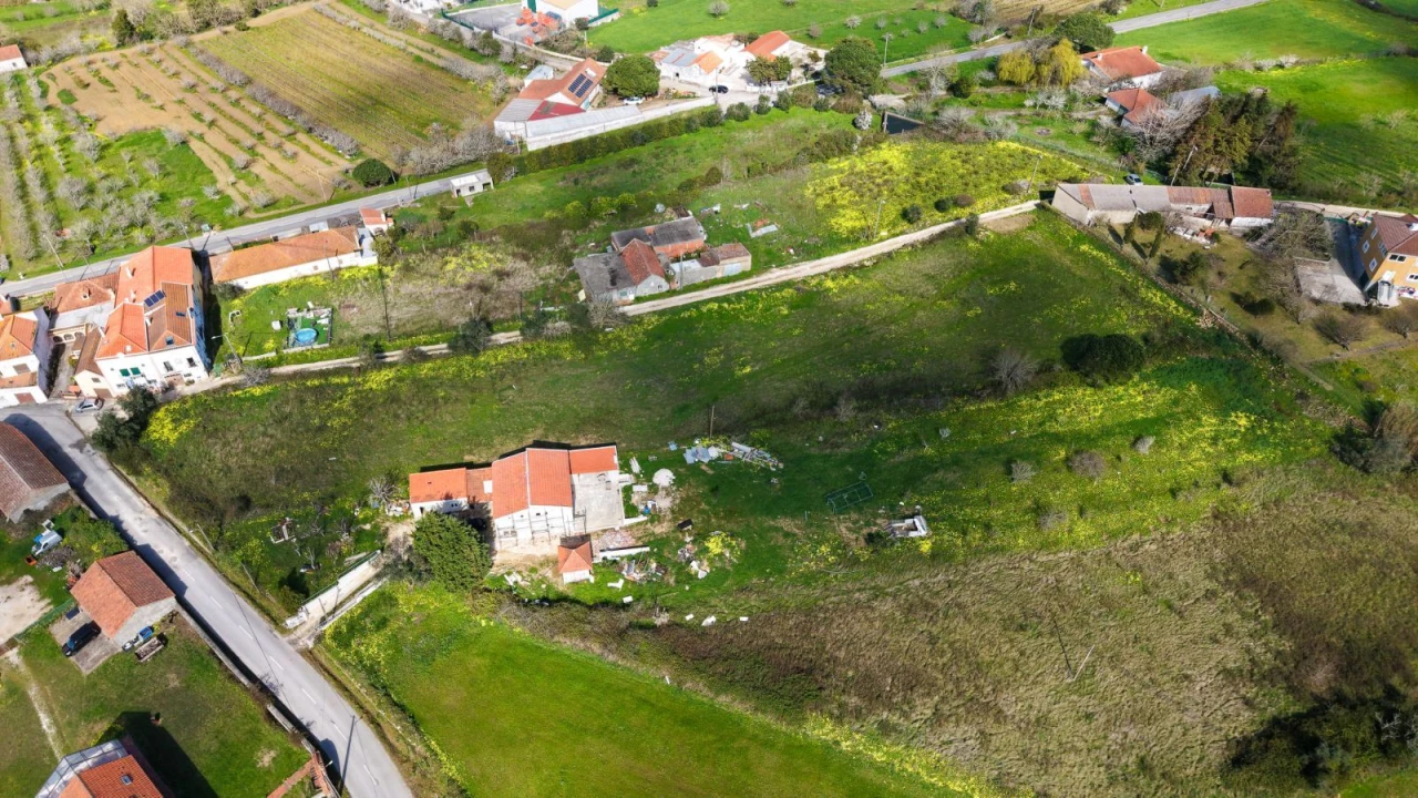 Terreno Agricola ou Rústico para Venda em Santo Quintino Foto 2