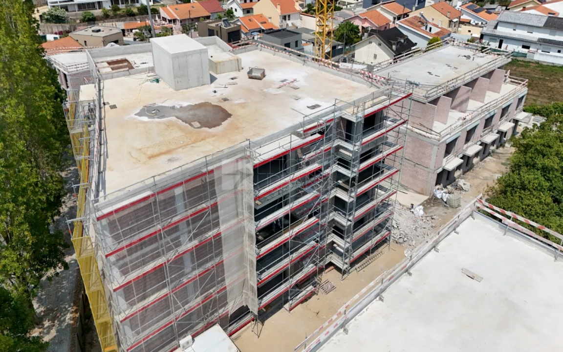 Apartamento T1 para Venda em Canidelo Foto 4