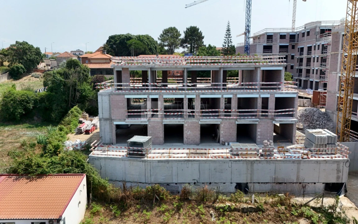 Apartamento T1 para Venda em Canidelo Foto 6